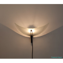 Frosted glass wall lamp