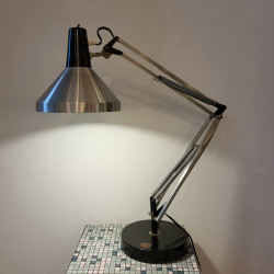 Hala Zeist architect lamp