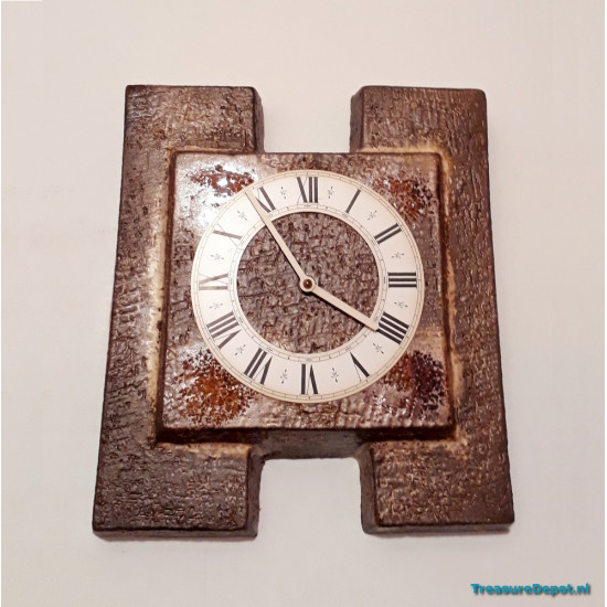 Ceramic clock