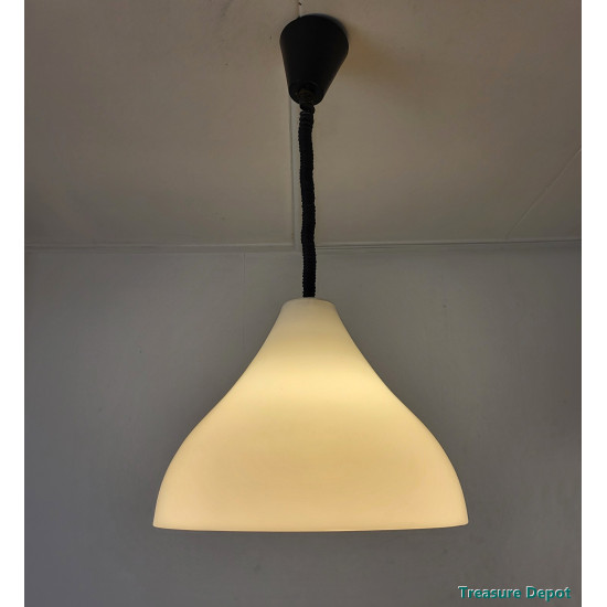 White plastic hanging lamp